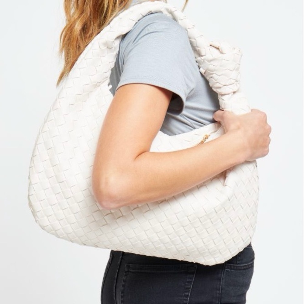 NWT Urban Expressions ‘Vanessa’ Woven Vegan Leather Hobo w/ Knot Handle Ivory